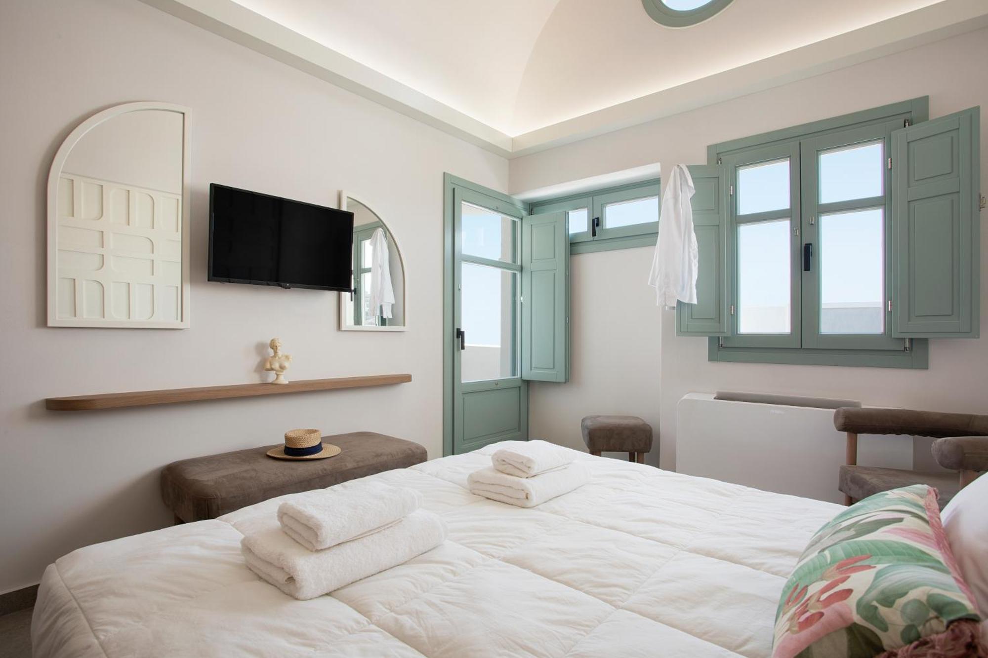 New Villa Katerina - 6 Villas & 6 Private Jacuzzi Emporio  Exterior photo